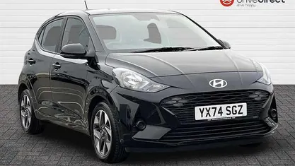 Pearl phantom black Used 2025 Hyundai i10 Advanced Hatchback | £13,250 (Fair price)