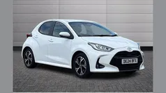 White Used 2024 Toyota Yaris Hybrid Design Hatchback | £19,250 (Fair price)