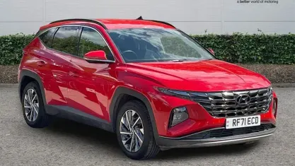 Used Hyundai Tucson Premium 150 HP (110 kW) 2022 Red SUV
