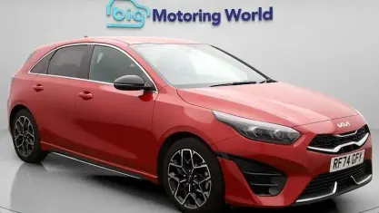 Usado Kia Ceed GT-Line 140 HP (102 kW) 2024 Citadino