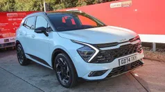 White Used 2025 Kia Sportage 4 SUV | £33,495 (Fair price)