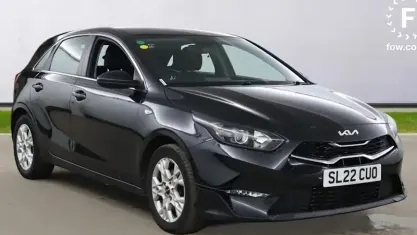Käytetty Kia Ceed 120 HP (88 kW) 2021 Viistoperä