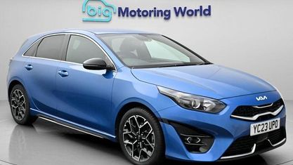 Begagnad Kia Ceed GT-Line 160 HK (117 kW) 2023 Blå Halvkombi