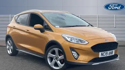 Used Ford Fiesta Active X 125 HP (91 kW) 2019 Yellow Hatchback