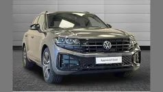 Used 2025 VW Touareg Black Edition SUV | £52,990 (Fair price)