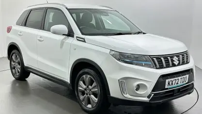 Used Suzuki Vitara SZ-T 129 HP (94 kW) 2022 White SUV