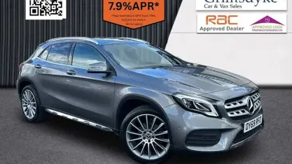 Usado Mercedes GLA180 AMG line 122 HP (89 kW) 2020 SUV