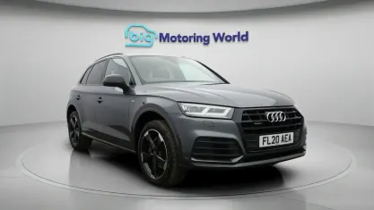 Used Audi Q5 Black Edition 190 HP (139 kW) 2020 Grey SUV