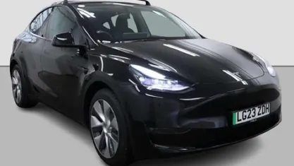 Used Tesla Model Y Long Range AWD 286 kW (389 HP) 2025 SUV