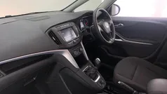 Used 2017 Vauxhall Zafira Tourer Design Edition MPV | £6,928 (Fair price)