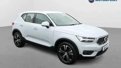 Used Volvo XC40 Inscription 197 HP (144 kW) 2020 Silver SUV