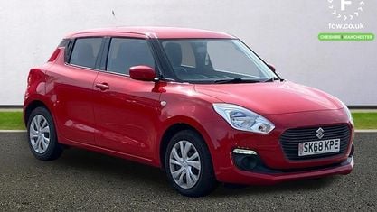 Begagnad Suzuki Swift SZ3 111 HK (81 kW) 2018 Röd Halvkombi