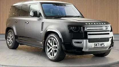 Used Land Rover Defender 404 HP (297 kW) 2021 Black SUV