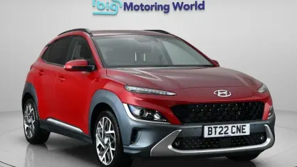 Used Hyundai Kona Premium 141 HP (103 kW) 2022 Red SUV