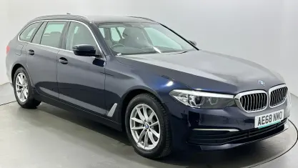 Used BMW 520 190 HP (139 kW) 2018 Blue Estate