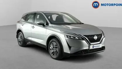 Used Nissan Qashqai Acenta Premium 140 HP (102 kW) 2023 Silver SUV