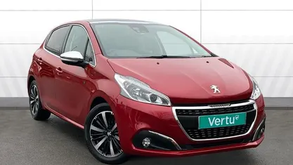 Red Used 2019 Peugeot 208 Hatchback | £6,282 (Good price)
