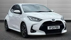 White Used 2021 Toyota Yaris Hybrid Design Hatchback | £15,995 (Fair price)