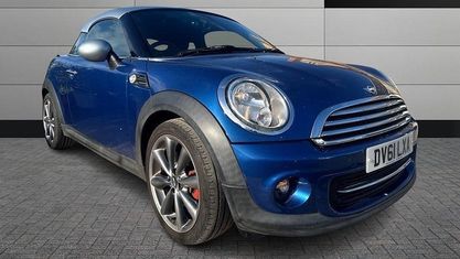 Usado Mini Cooper Coupé 122 HP (89 kW) 2015 Coupé