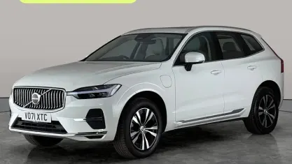 Used Volvo XC60 Inscription 340 HP (250 kW) 2021 White SUV