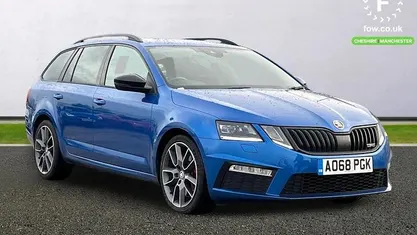 Used Skoda Octavia vRS 245 HP (180 kW) 2018 Blue Estate