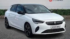 Special solid arctic white Used 2022 Vauxhall Corsa Edition Hatchback | £12,998 (Fair price)