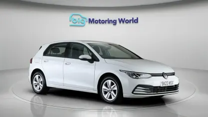 Used VW Golf VIII S 131 HP (96 kW) 2023 White Hatchback