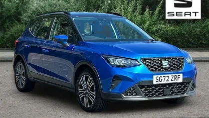 Used Seat Arona SE Technology 110 HP (80 kW) 2023 Blue SUV