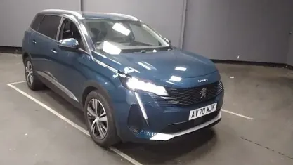 Used Peugeot 5008 Allure 131 HP (96 kW) 2022 SUV