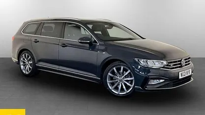 Used VW Passat R-line 150 HP (110 kW) 2023 Estate