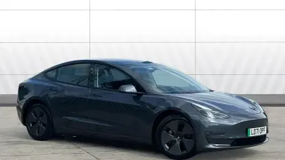 Używany Tesla Model 3 Long Range AWD 258 kW (351 KM) 2023 Sedan/Limuzyna