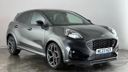Begagnad Ford Puma ST 200 HK (147 kW) 2023 Grå Halvkombi