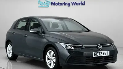 Used VW Golf VIII Life 150 HP (110 kW) 2024 Hatchback