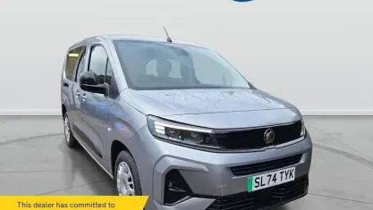 Used Vauxhall Combo Design Edition 100 kW (136 HP) 2026 MPV