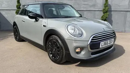 Used Mini Cooper Hatch 136 HP (100 kW) 2017 Hatchback