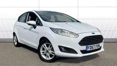 White Used 2017 Ford Fiesta Zetec Hatchback | £7,233 (Fair price)