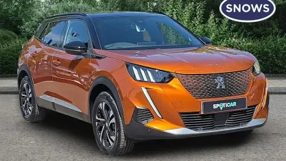 Used Peugeot e-2008 GT 100 kW (136 HP) 2023 Orange fusion SUV