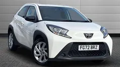 White Used 2022 Toyota Aygo PURE Hatchback | £10,995 (Fair price)