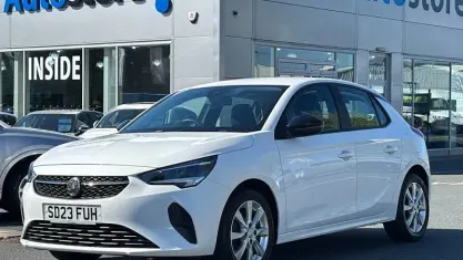 Begagnad Vauxhall Corsa Design Edition 75 HK (55 kW) 2023 Halvkombi