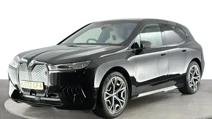 Second-hand BMW iX M Sport 239 kW (326 CP) 2022 Negru SUV