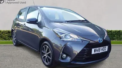 Used Toyota Yaris Hybrid 101 HP (74 kW) 2019 Hatchback