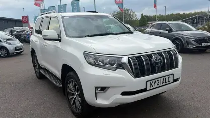 Usado Toyota Land Cruiser 204 HP (150 kW) 2024 Carrinha