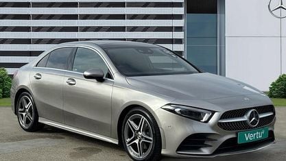 Gebraucht Mercedes A200 AMG Line Premium Plus 150 PS (110 kW) 2021 Limousine