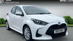 Used 2025 Toyota Yaris Hybrid Hatchback | £15,117 (Super price)