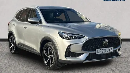 Metallic cosmic silver Used 2023 MG HS SE SUV | £15,743 (Fair price)