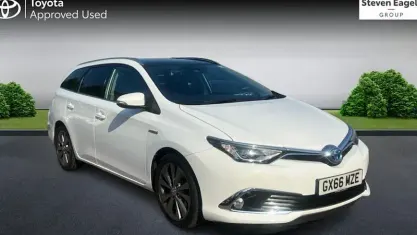 Used Toyota Auris Touring Sports 136 HP (100 kW) 2017 Estate