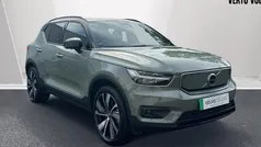 Green Used 2022 Volvo XC40 Pro SUV | £24,564 (Good price)