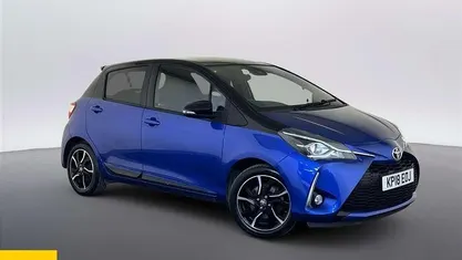 Used Toyota Yaris 111 HP (81 kW) 2017 Blue Hatchback