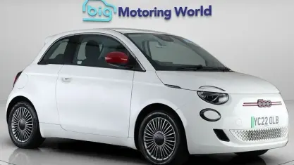 Used Fiat 500e Red 69 kW (95 HP) 2022 White Hatchback