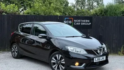 Used Nissan Pulsar S 116 HP (85 kW) 2016 Black Hatchback